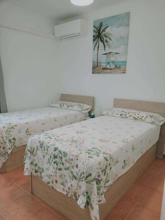 Casa A 400M De Playa, 3 Habitaciones, 2 Banos Y Jardin Vera Luaran gambar