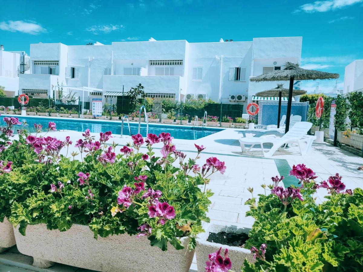 Casa A 400M De Playa, 3 Habitaciones, 2 Banos Y Jardin Vera Luaran gambar